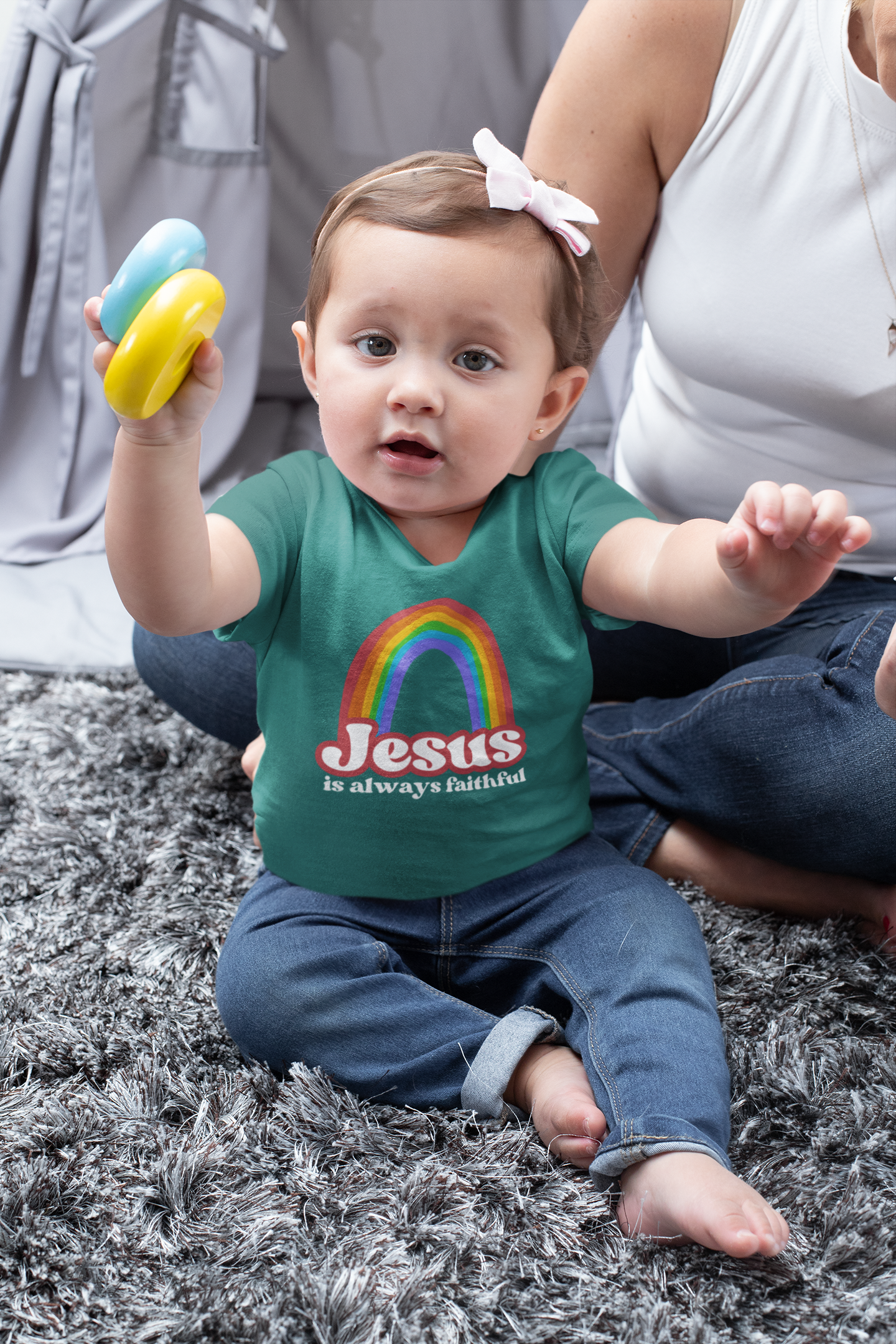 St Patricks Day Faith Tee for Girls, Jesus Rainbow Shirt, Faith Based Gift for Kids, St Pattys Day Girls T, Green Top for St Paddys